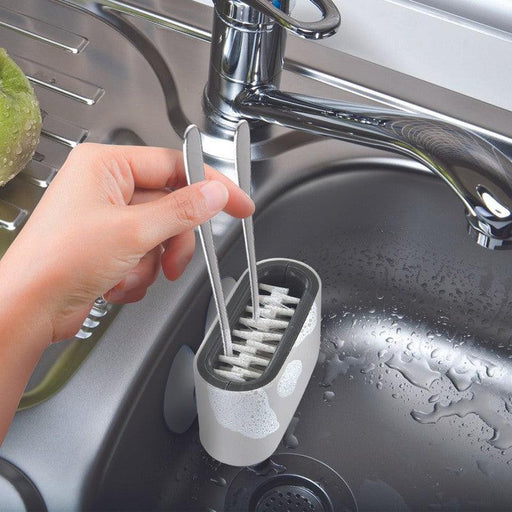 CUTLERY CLEANING BRUSH WITH SUCTION CUPS