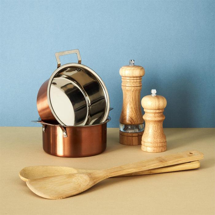 SMALL WOODEN PEPPER MILL