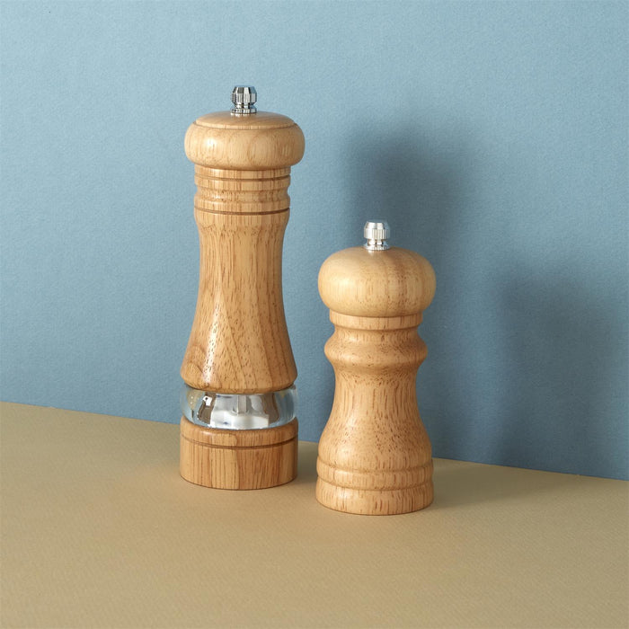 SMALL WOODEN PEPPER MILL