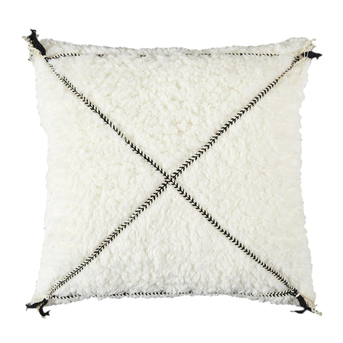 SHERPA CUSHION WHITE BRAID PATTERN 40X40CM