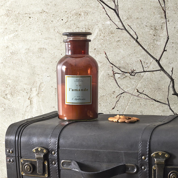 1 piece - SCENTED CANDLE APOTHICAIRE CHIC H21CM M6 - for color option contact us on 03 46 45 47