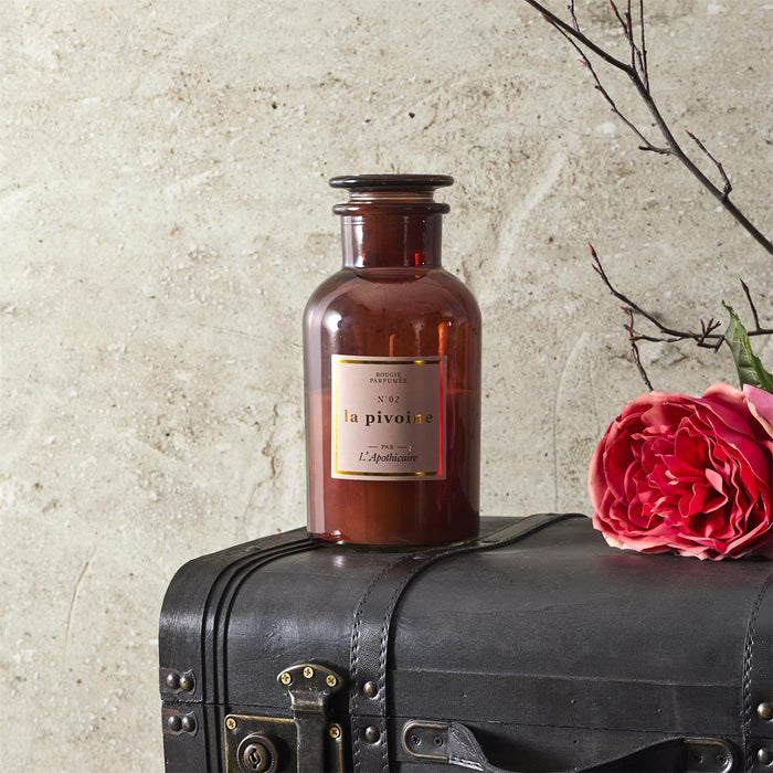 1 piece - SCENTED CANDLE APOTHICAIRE CHIC H21CM M6 - for color option contact us on 03 46 45 47