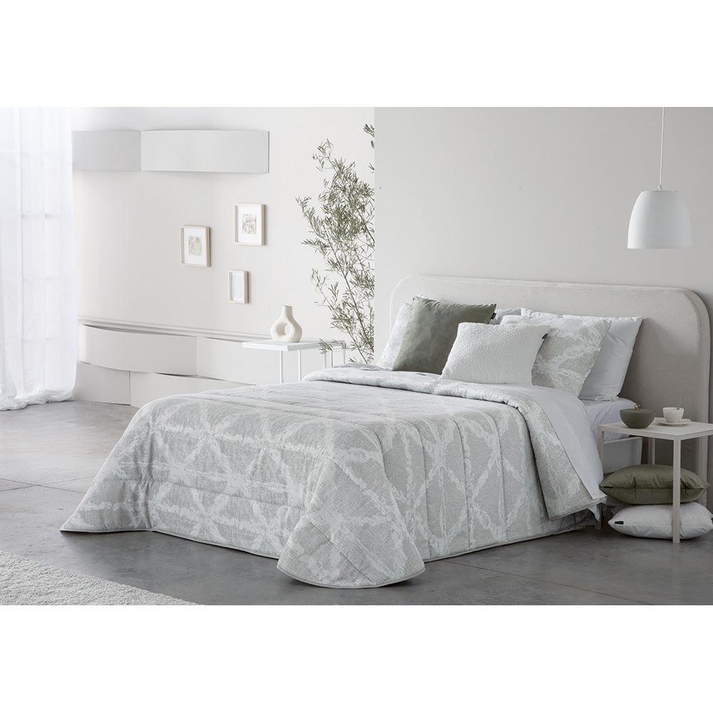 Double Comforter Bed Set
