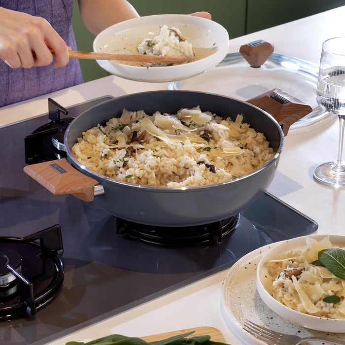 Schafer Fiesta Ceramic Flat Pot 26 Cm-Black