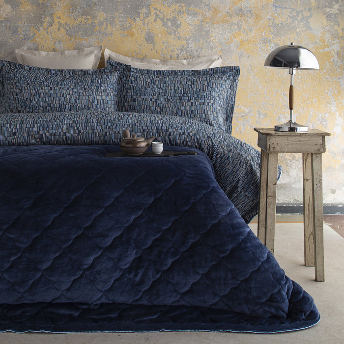 APRICITAS LEROS navy blue double duvet cover set with blanket